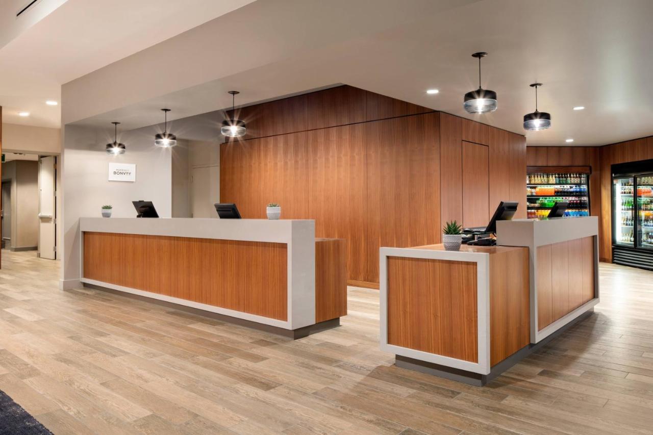 Courtyard Seattle Downtown/Lake Union Экстерьер фото