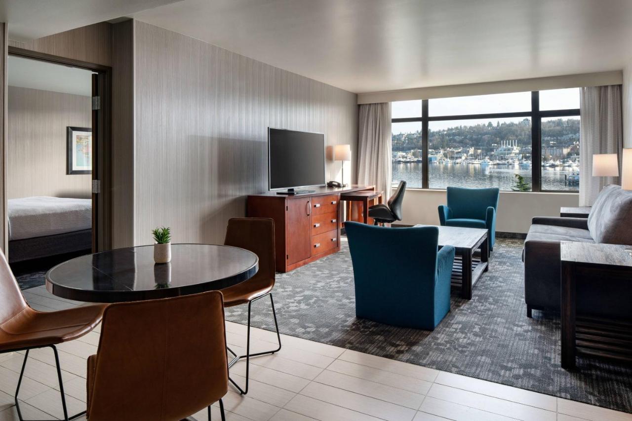 Courtyard Seattle Downtown/Lake Union Экстерьер фото