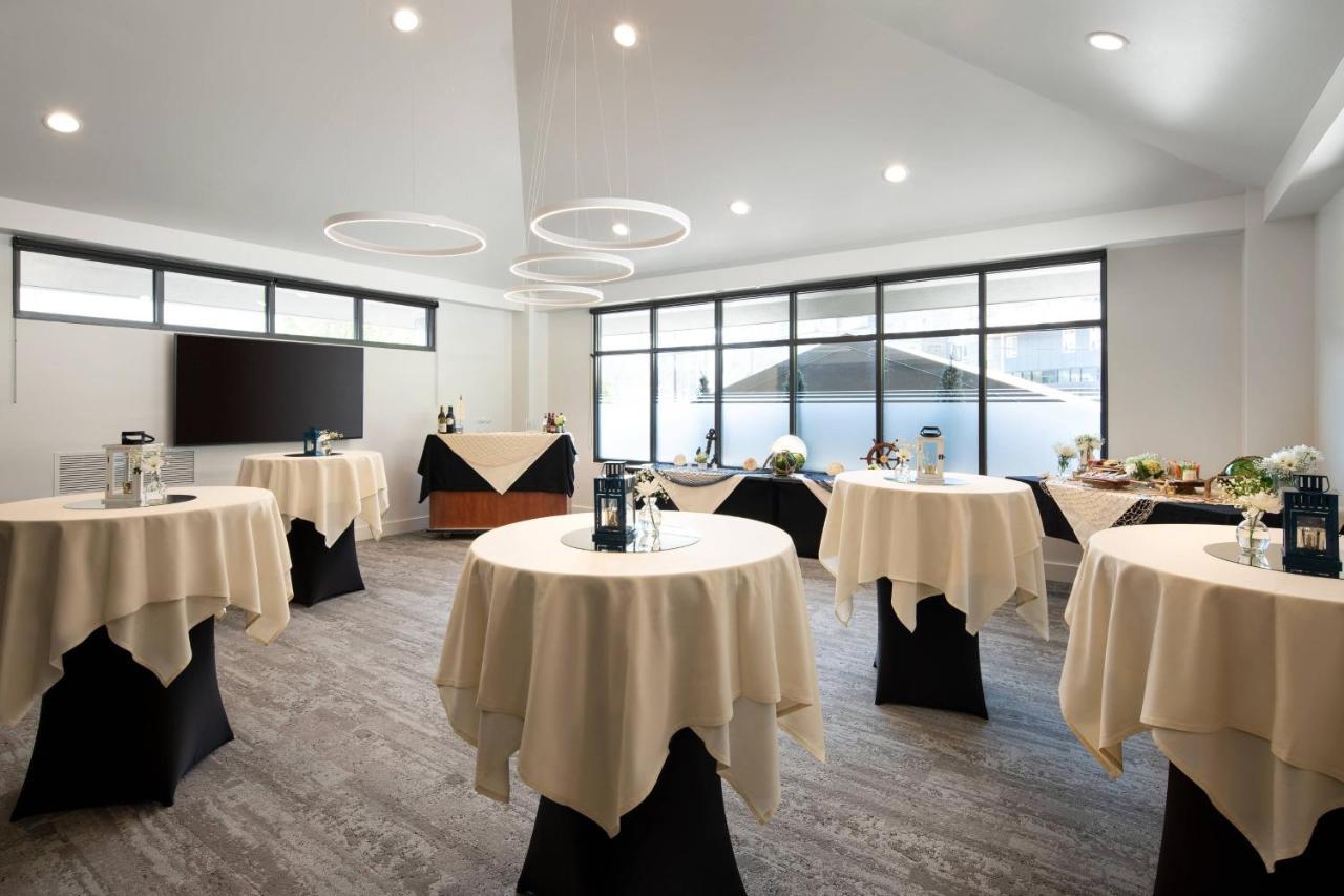 Courtyard Seattle Downtown/Lake Union Экстерьер фото