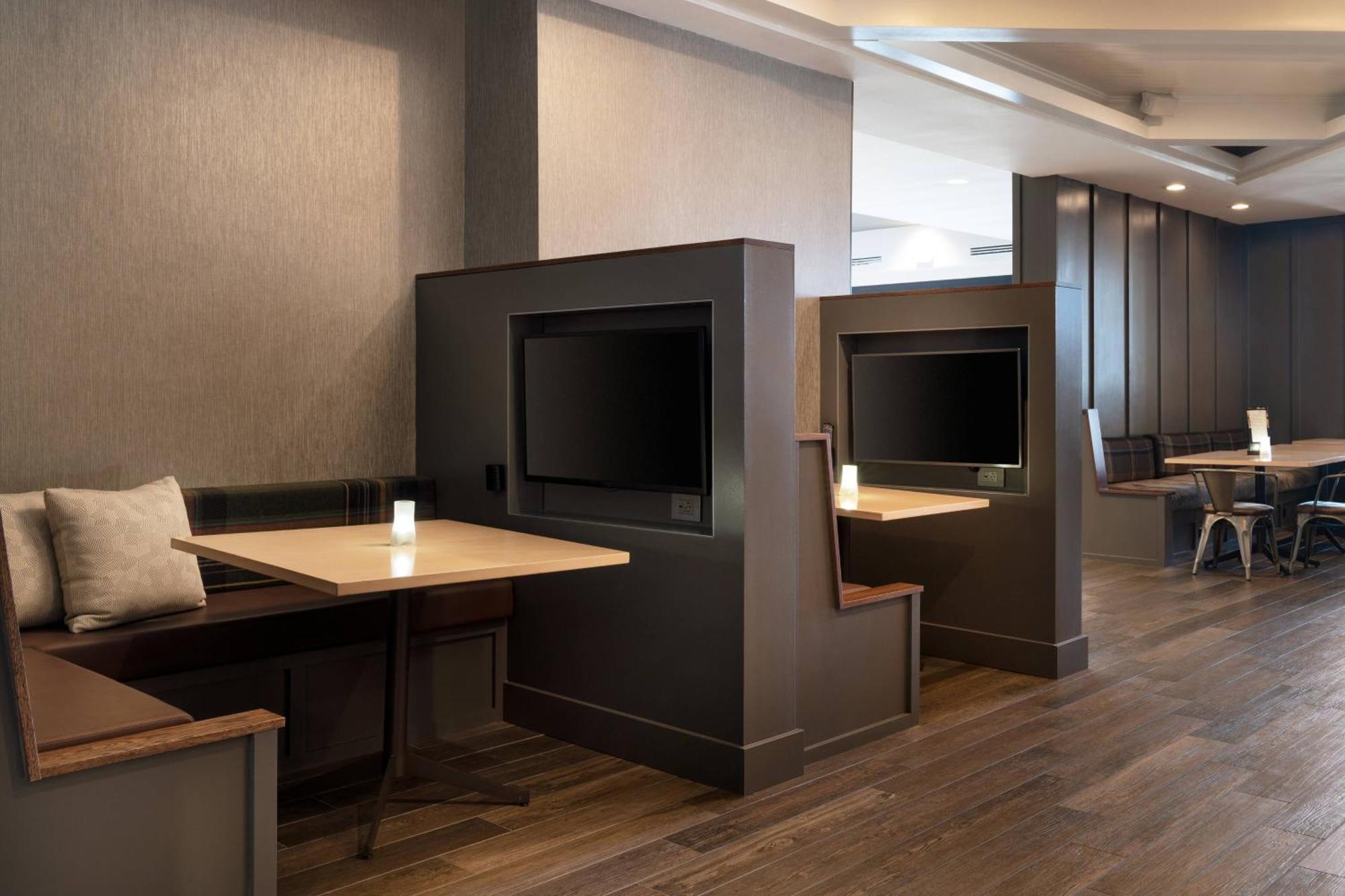 Courtyard Seattle Downtown/Lake Union Экстерьер фото
