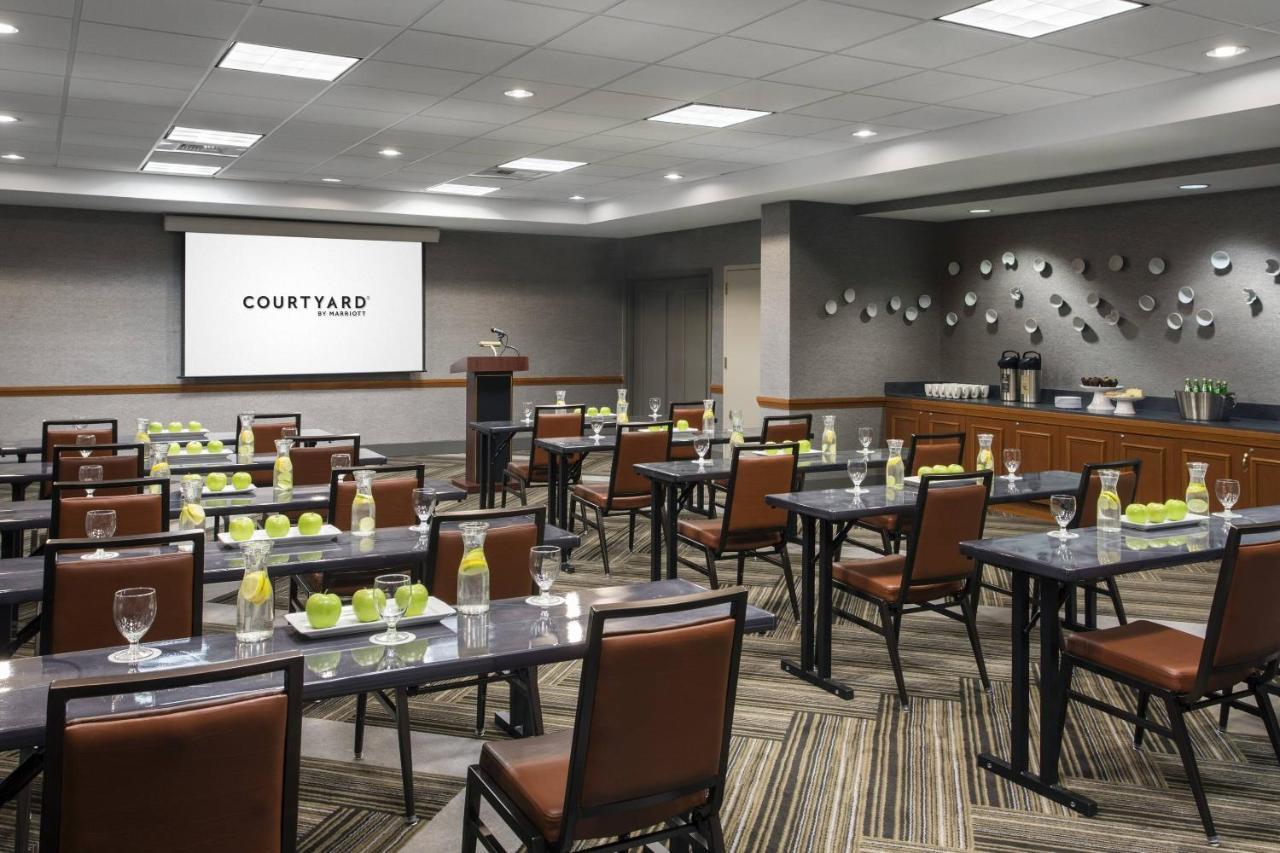 Courtyard Seattle Downtown/Lake Union Экстерьер фото